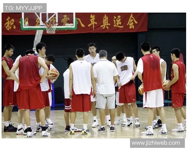 赛后分析：西安篮球队与重庆篮球队的战术对决与表现总结