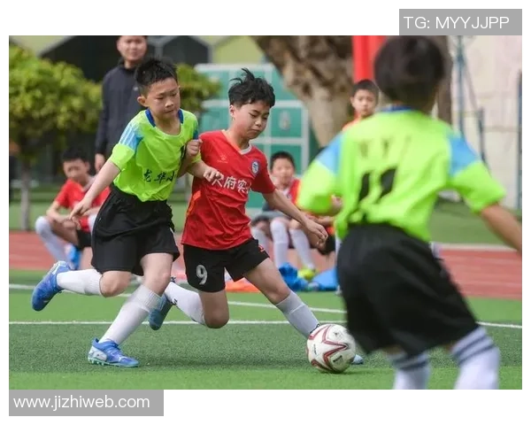 足球明星小虎队携手共创辉煌未来引领青少年热爱足球运动 足球明星小虎队携手共创辉煌未来引领青少年热爱足球运动