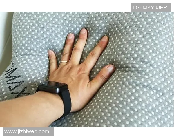 足球明星枕头套让你在梦中与偶像同眠,享受无与伦比的足球魅力与舒适体验