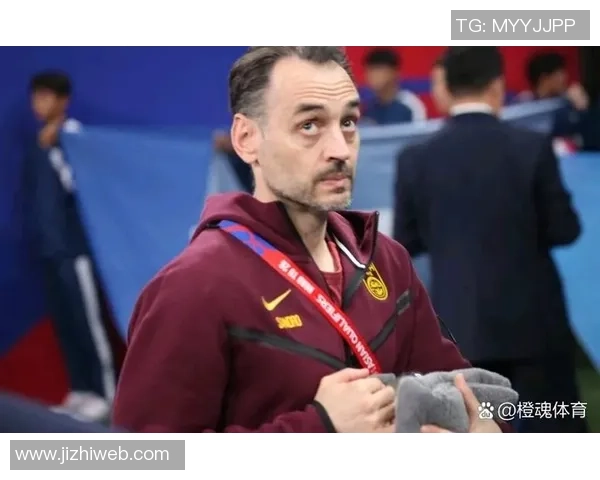 足球明星私下抽烟视频曝光引发球迷热议与争议 足球明星私下抽烟视频曝光引发球迷热议与争议