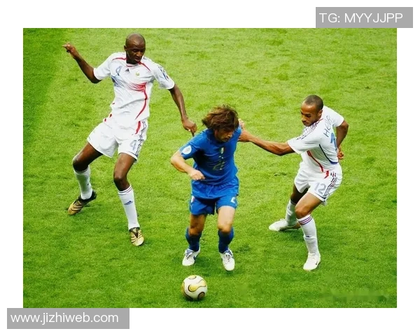 足球明星背后的故事他们的真实姓名揭晓与传奇人生的关系 足球明星背后的故事他们的真实姓名揭晓与传奇人生的关系